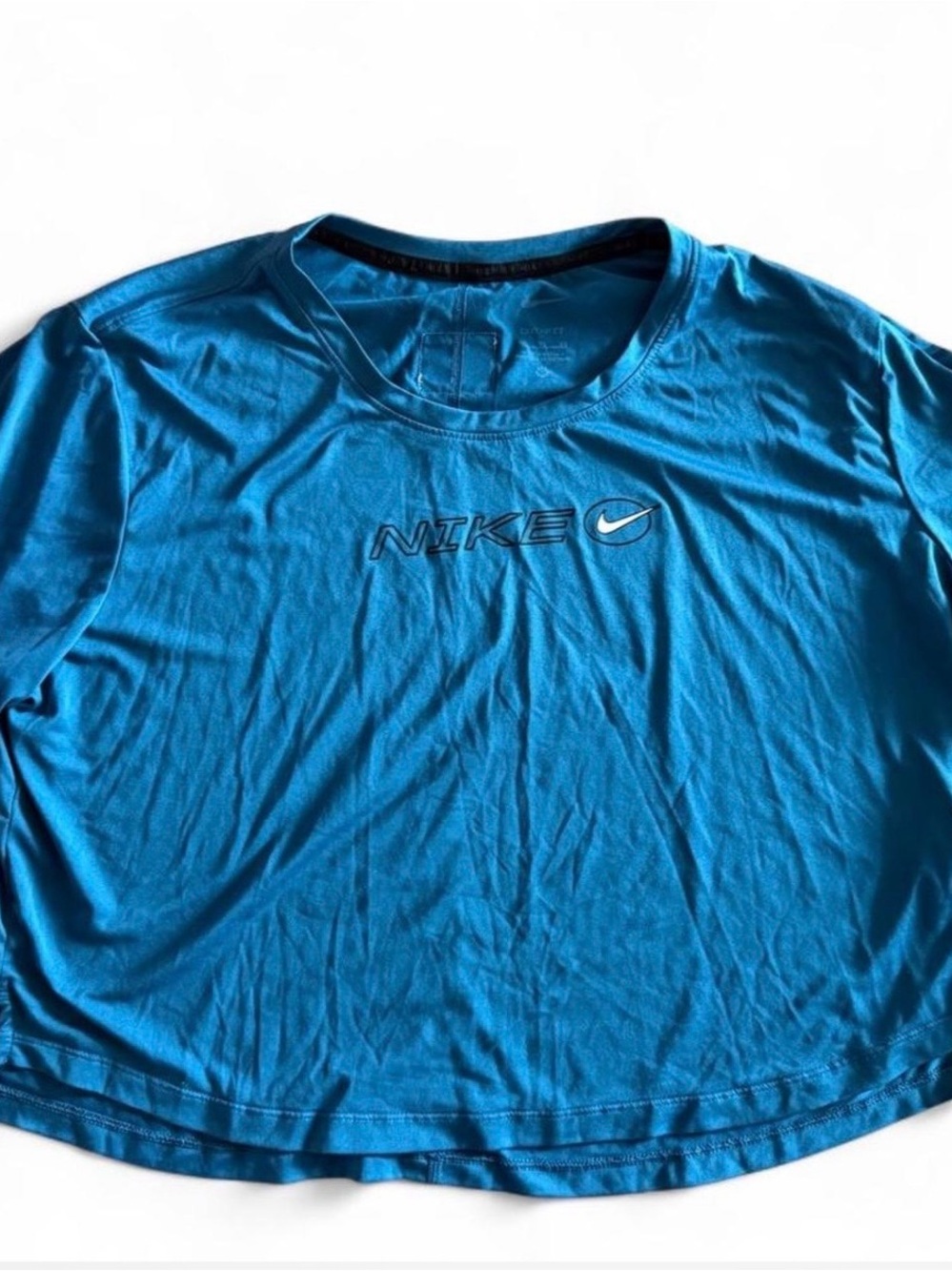 Nike Blue Performance cropped T-Shirt
